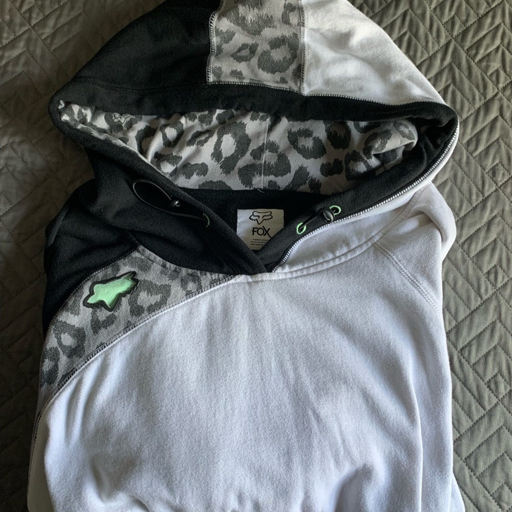 Fox Racing Women’s L Sweater